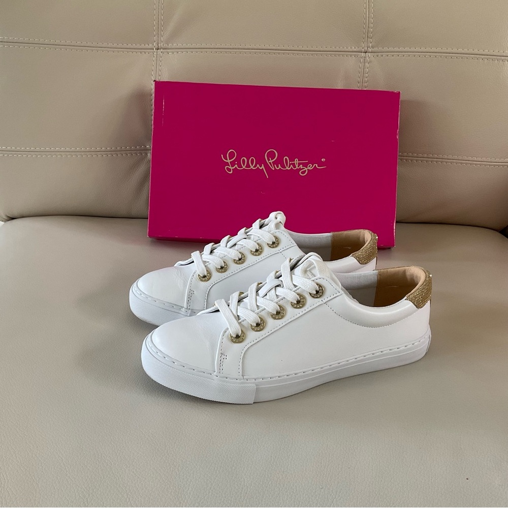Lilly Pulitzer Lux Hallie Sneakers, Size 8.5